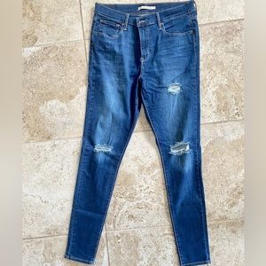 Levi 720 High Rise Super Skinny Jeans